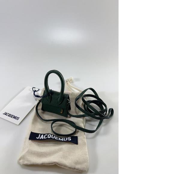 🎉HP!🥳 Le Petit Chiquito Micro Dark Green Logo Blogger Necklace Purse D891 - Picture 3 of 12